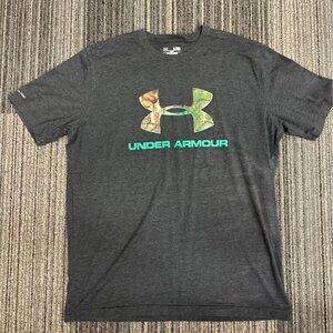 Under Armour men’s loose fit t shirt size XL